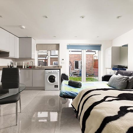 Beautiful Garden Studio Nw4 Hendon Exterior foto